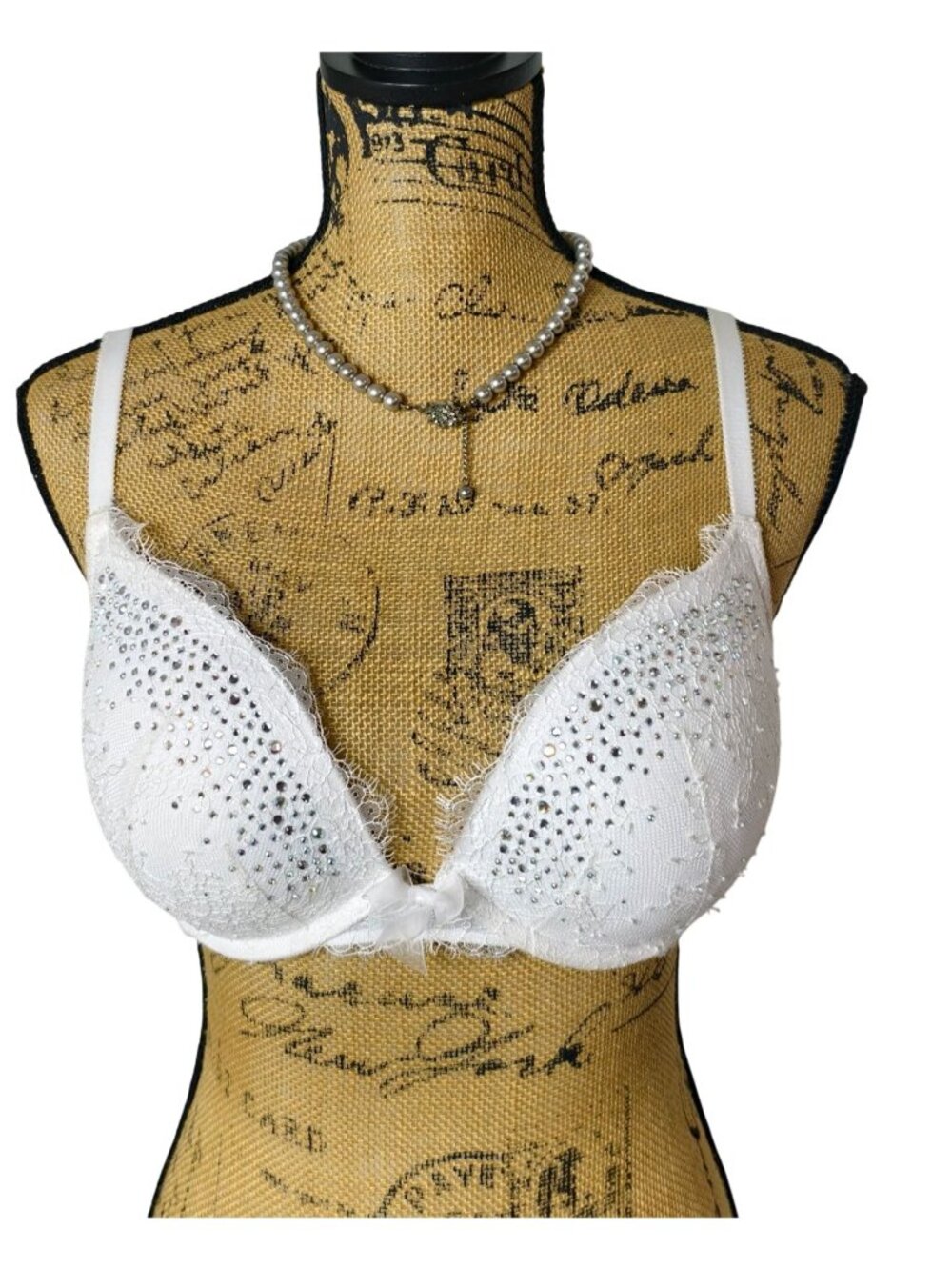 Victorias Secret Dream Angels 34DD Push-Up White Rhinestones Lace Elegant Preppy